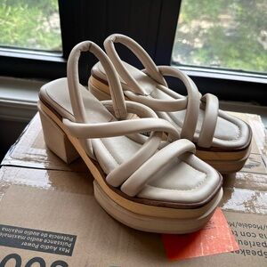COPY - Paloma Barcelo Size 36 Cream Strappy Sandal